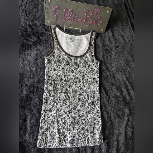 Faded Glory Tops - EUC Faded Glory Black/White Pattern Tank S